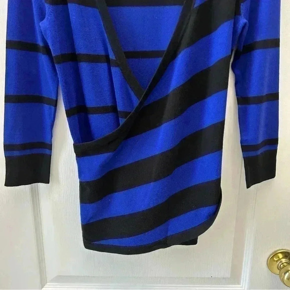 Ricki’s Wrap Front Sweater Deep V Neckline Thin Knit Blue Black Stripes  XS - Picture 6 of 15